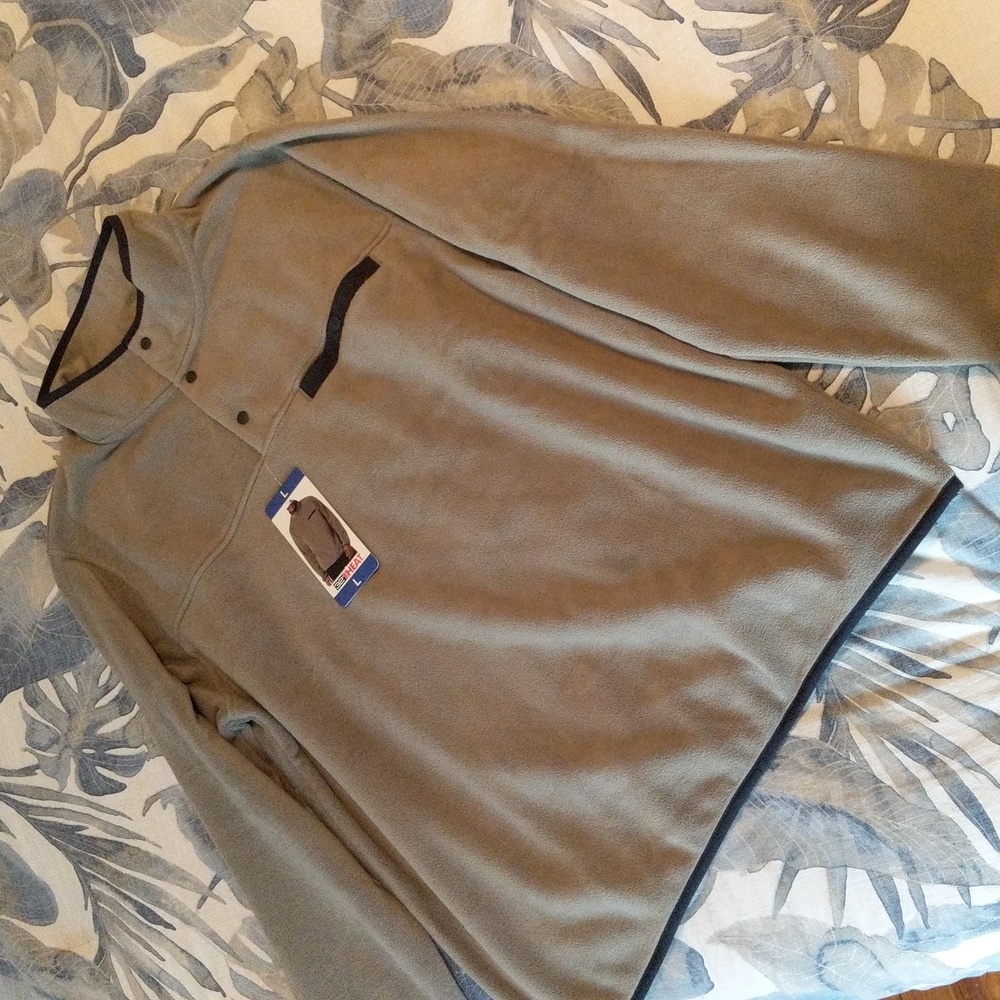 32 degree HEAT  fleece